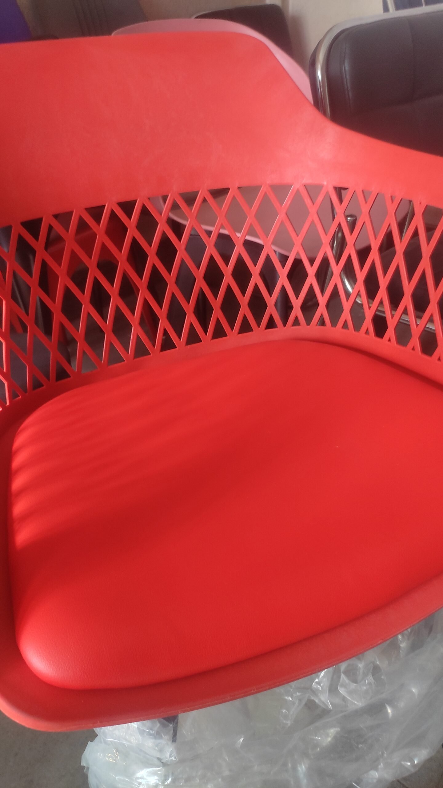 Modern Polypropylene Armchair – Weather-Resistant Indoor & Outdoor Dining Chair - Image 6