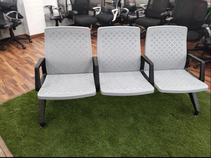 3-Seater Outdoor Waiting Chair – Heavy Duty, Weatherproof & Durable - Image 3