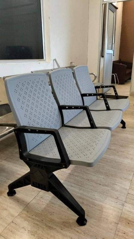 3-Seater Outdoor Waiting Chair – Heavy Duty, Weatherproof & Durable - Image 4