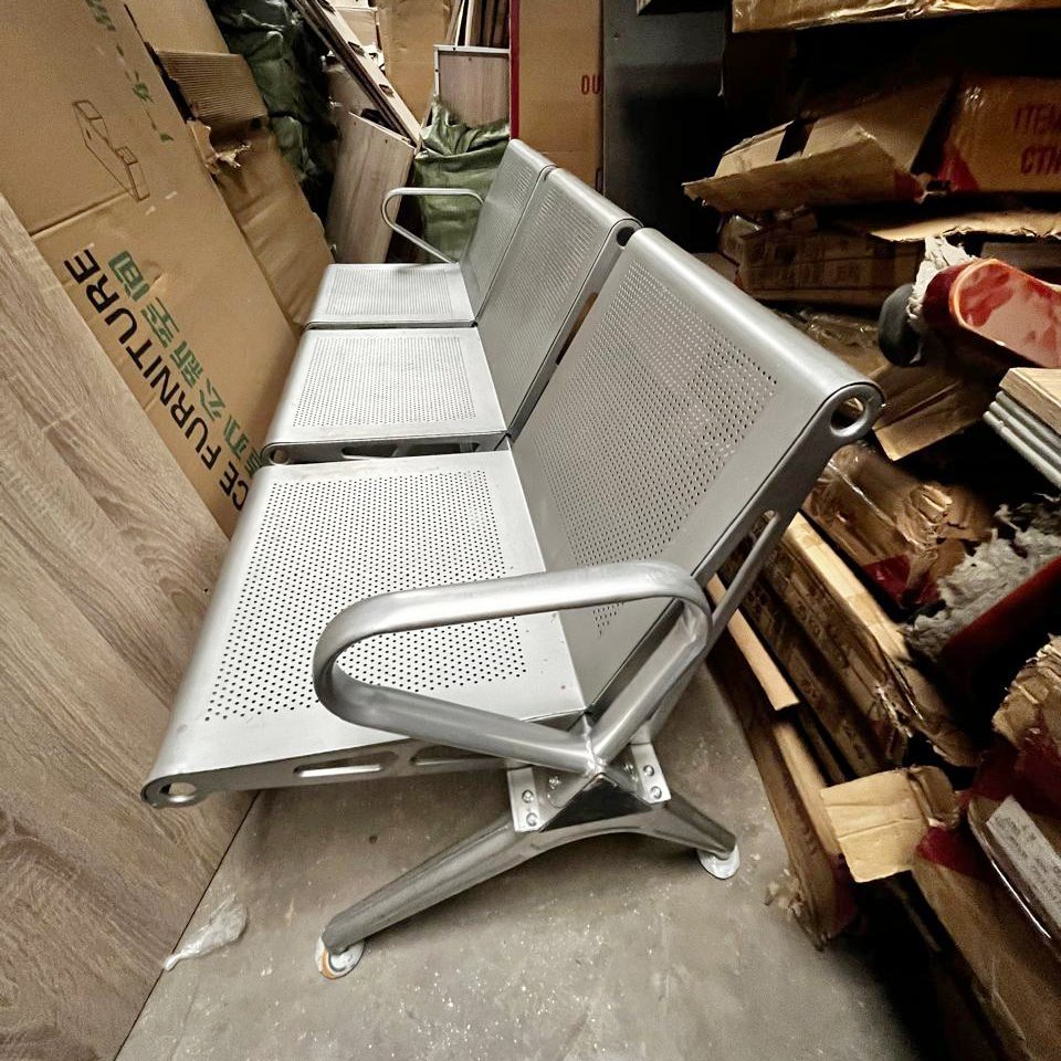 Tulip Seating AeroMax 3-Seater Mild Steel Airport Waiting Chair - Image 3